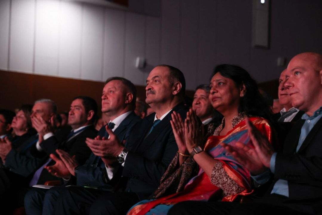 Более 80 послов из 60 стран мира презентовали потенциал Дагестана