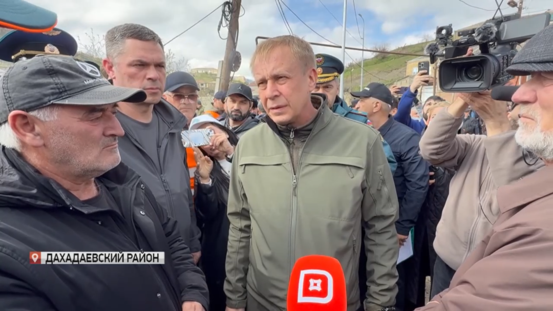 Алексей Кострубицкий посетил Дахадаевский район