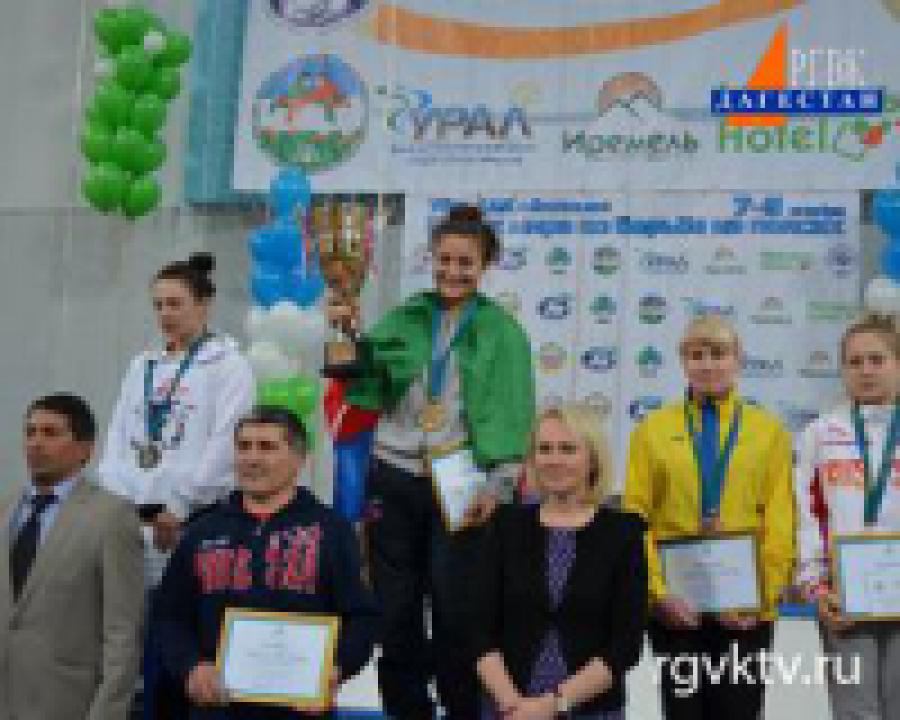 Марина Гацайниева стала победительницей на Кубке мира по борьбе на поясах