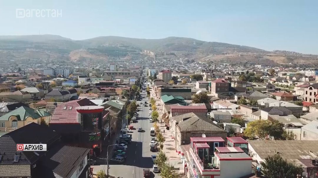 Житель Дербентского района напал на мать и брата с топором