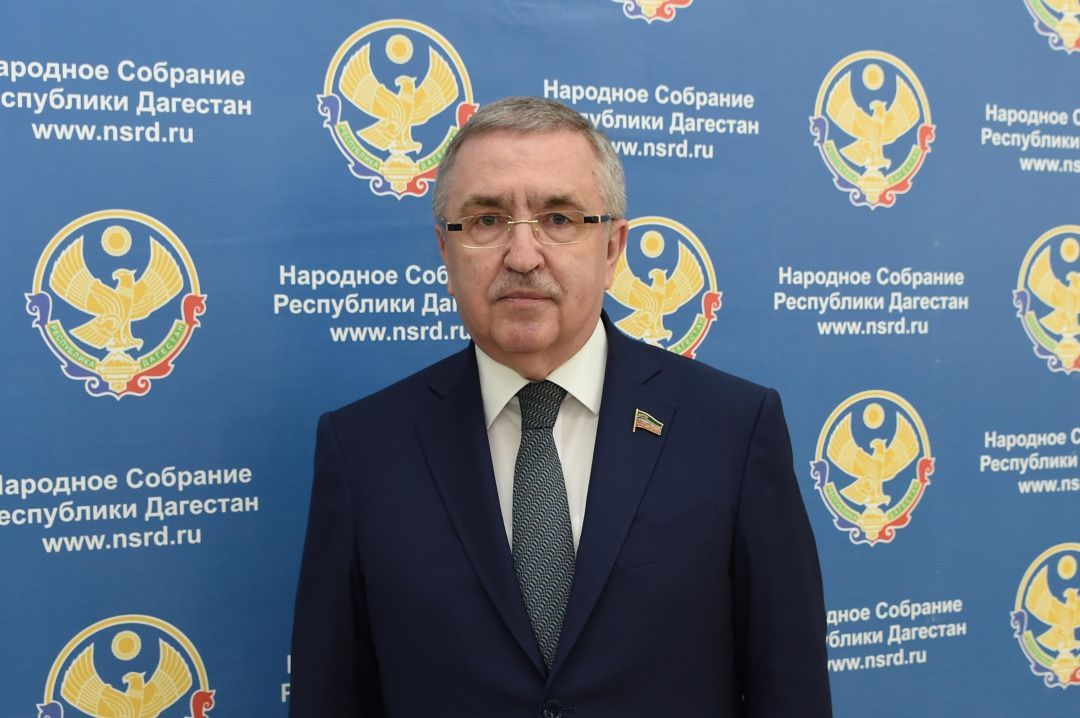 Юрий Левицкий: «В Послании Главы республики Народному Собранию отражены важнейшие вопросы, волнующие дагестанцев»