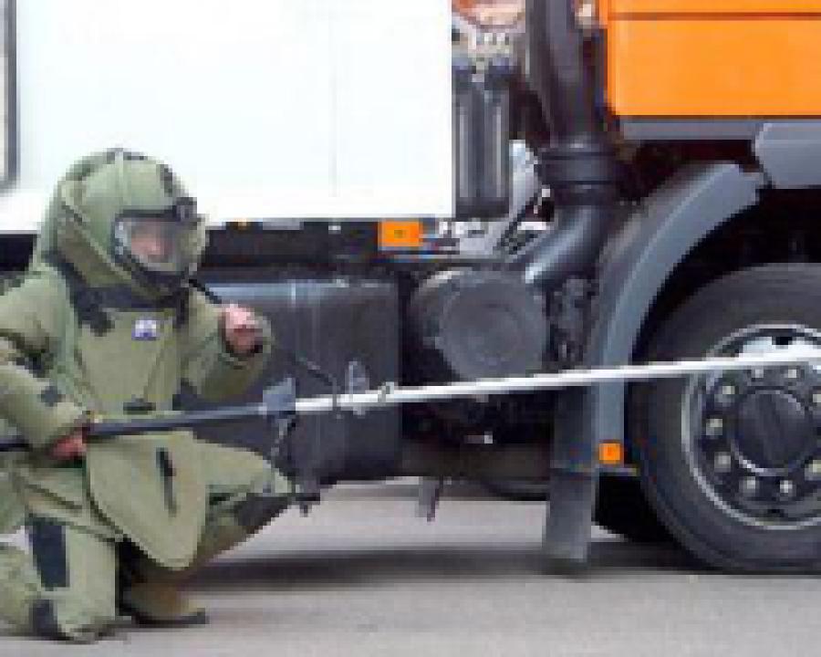 Полицейский погиб в Дагестане  при разминировании бомбы 