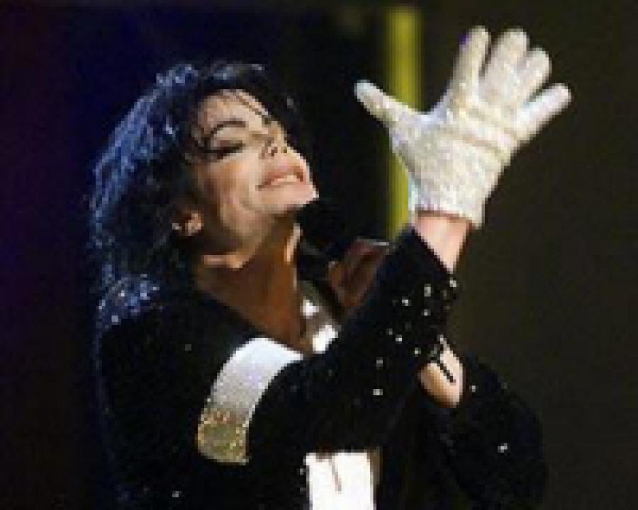 В США завершился отбор жюри присяжных, которые будут разбирать дело о непредумышленном убийстве Майкла Джексона