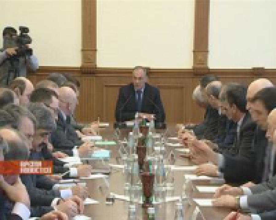 На совещании у главы РД обсудили предстоящие  выборы  президента России 
