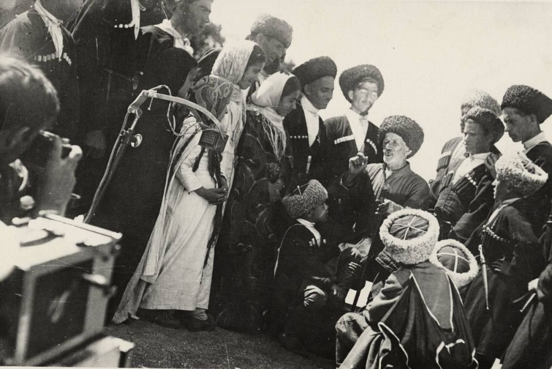 Русский драмтеатр готовит чтения к юбилею Сулеймана Стальского 