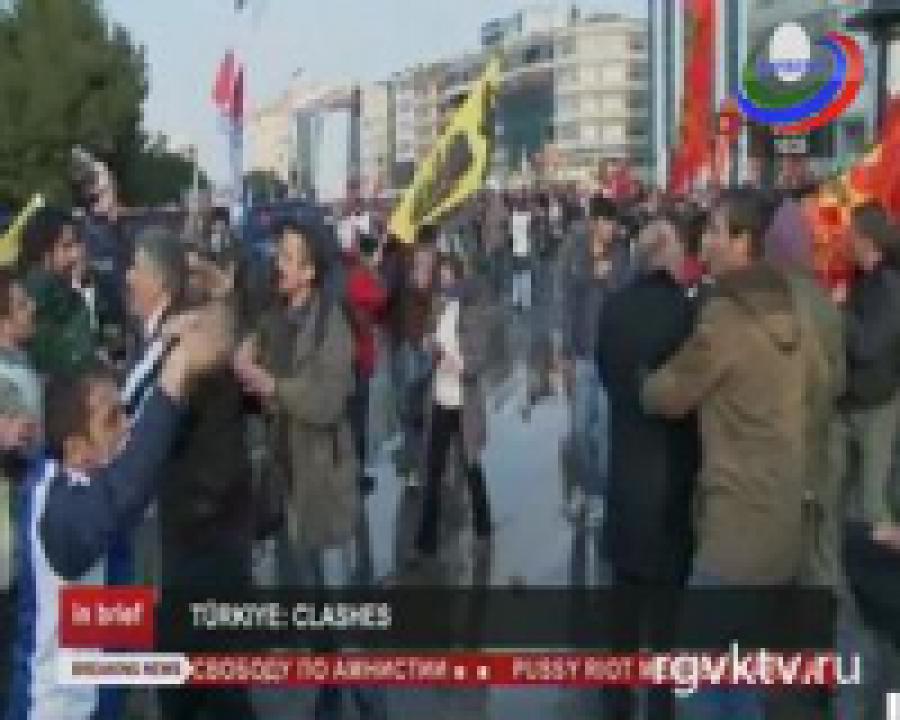 В Стамбуле беспорядками завершилась антикоррупционная манифестация