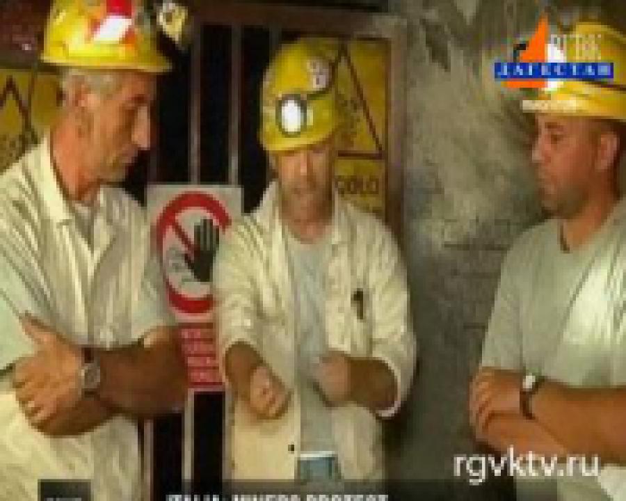 Итальянский шахтёр вскрыл себе вены прямо перед телекамерами