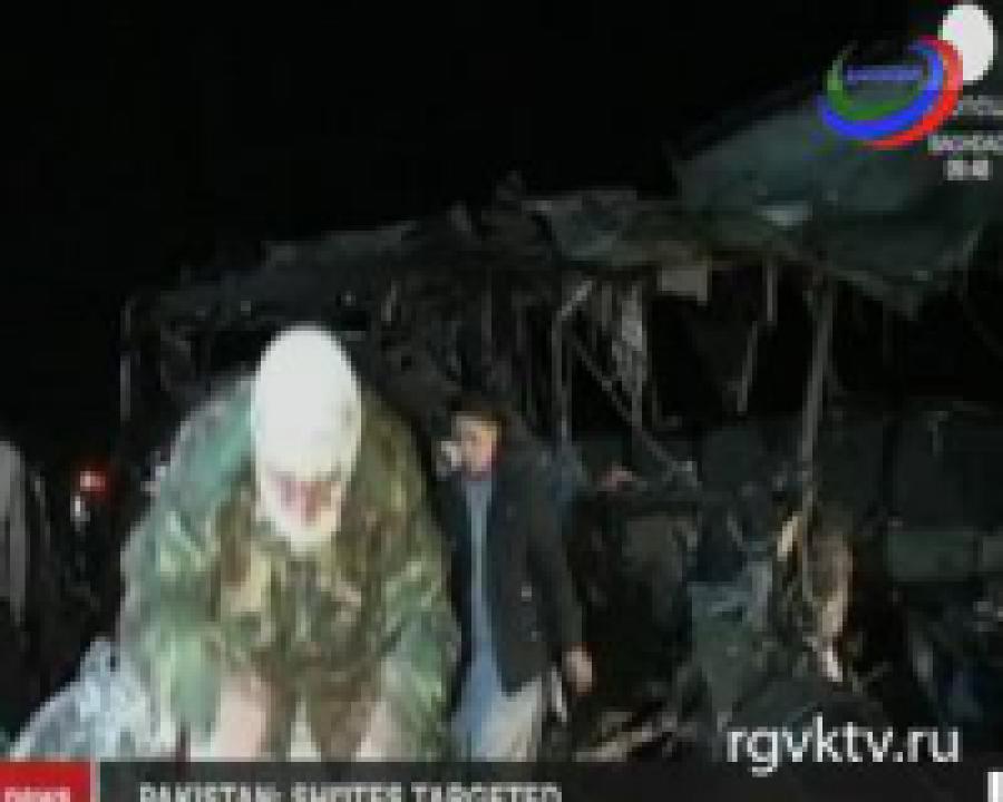 Взрыв автобуса в Пакистане, 22 человека убиты