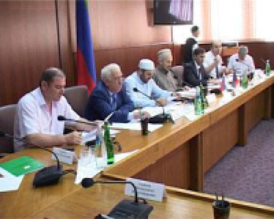 В Махачкале обсудили прошедшую Международную конференцию богословов