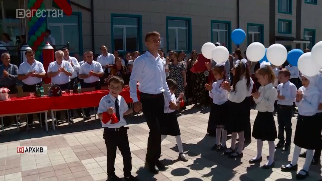 Произведения великих композиторов заменят школьные звонки