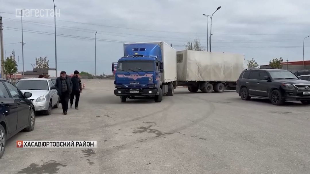 12 тонн гуманитарной помощи направили в Дагестан из ХМАО 